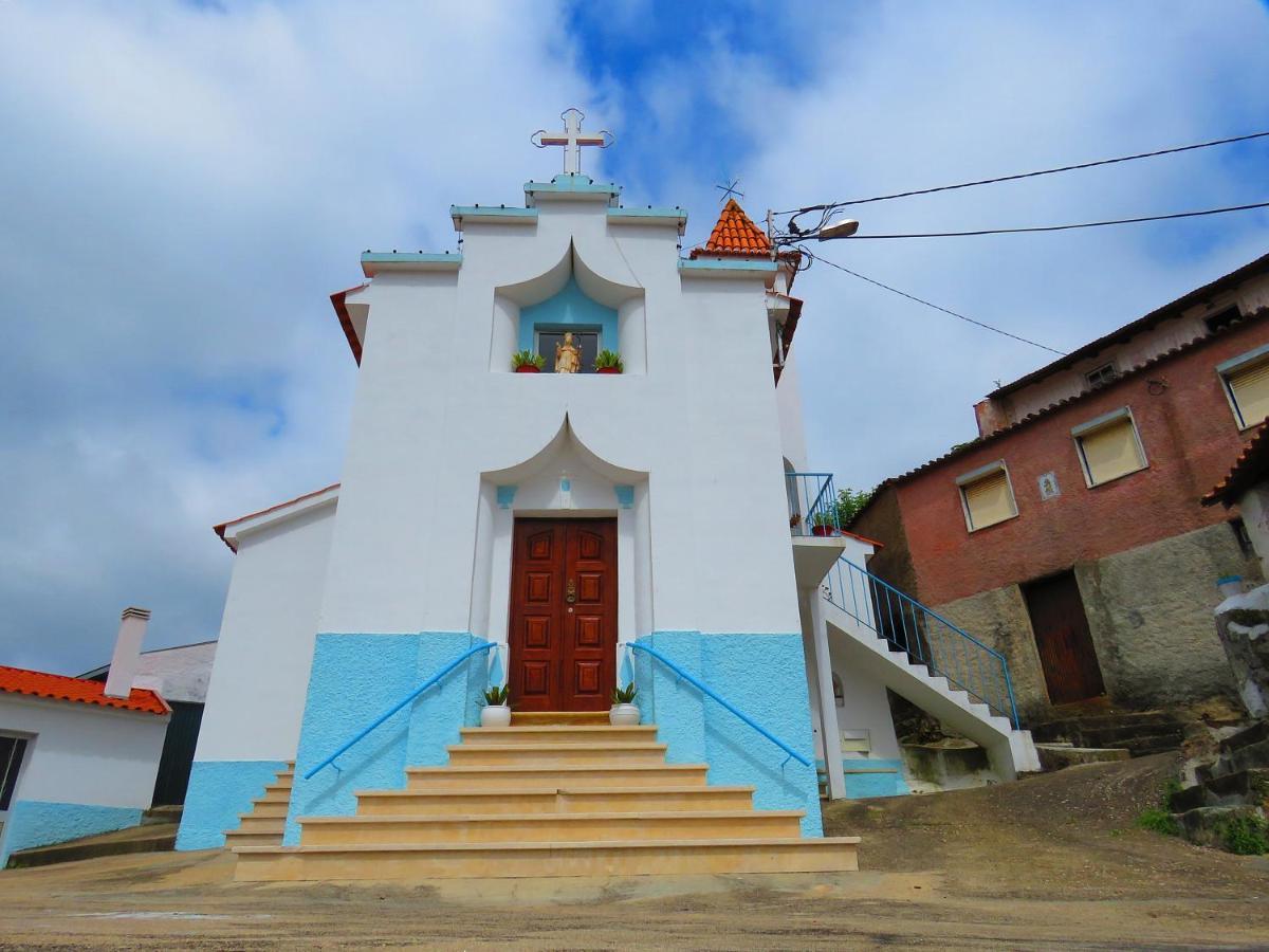 Casa Eira Do Povo 1 Guest House Vale de Colmeias Ngoại thất bức ảnh